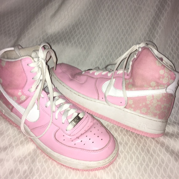 Pink Vintage Nike Air Force 1s - Picture 5 of 5